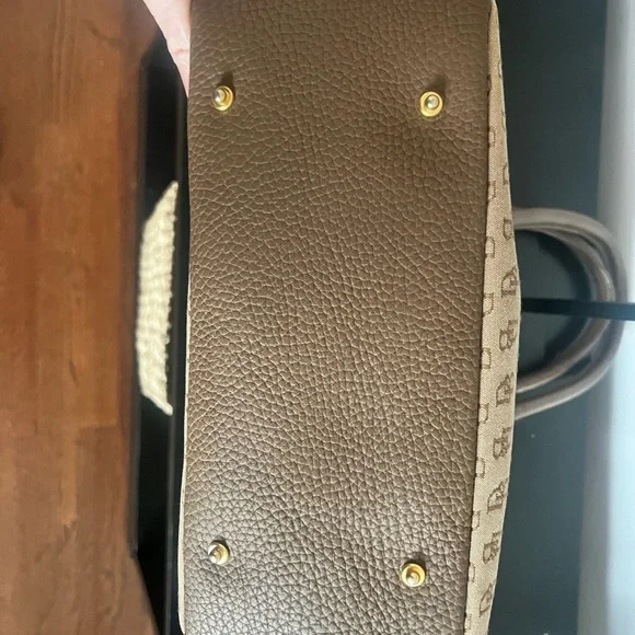 Dooney & Bourke Tan Shoulder Bag with Monogram Design - Picture 4 of 6